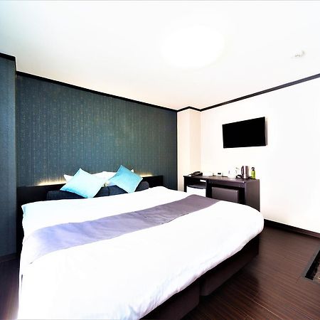 Hirakata Crystal Hotel Ngoại thất bức ảnh