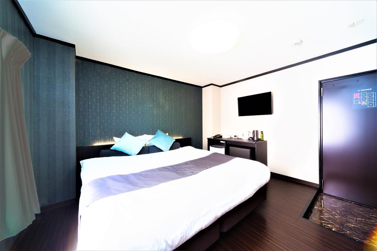 Hirakata Crystal Hotel Ngoại thất bức ảnh